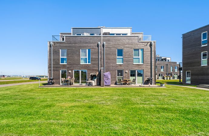 Barrierefreie Ferienwohnung an der Ostsee mit Kamin und Sonnenterrasse